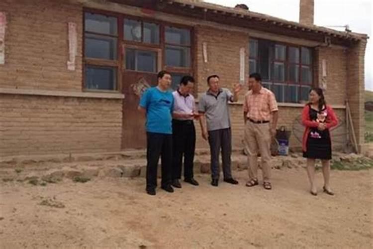 复式房可以改楼梯位置