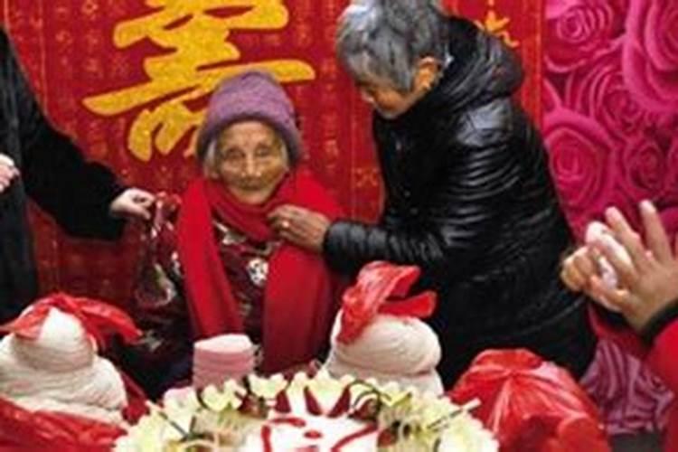 橱柜为什么不能向东