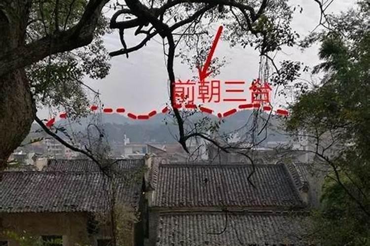 ...也有加前或后围龙屋。分别的附在的风水含义是什么？