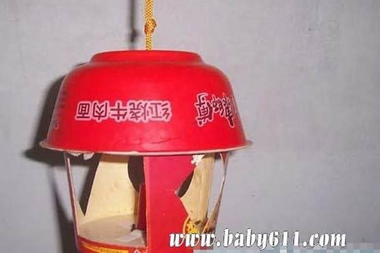 两间朝南卧室一墙之隔如何摆床