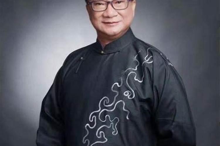 两个风水大师找天下最好的墓穴是啥电影