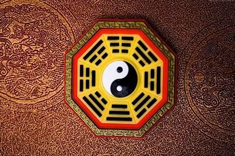风水大师都收藏的家居风水8句真言,犯1条,穷3代