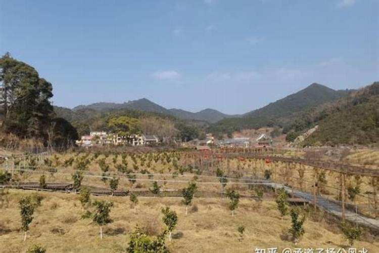 为什么越来越多有钱人卖掉别墅 搬回高层？