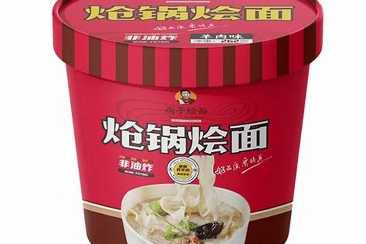 施公案施公是瘸子吗