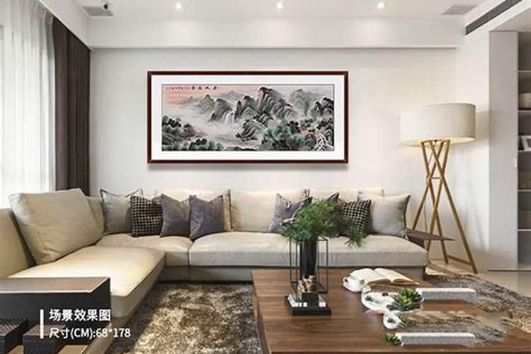 客厅沙发背靠西墙挂什么画好