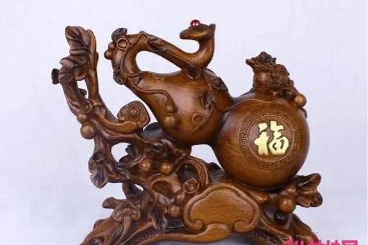 葫芦挂在店里什么位置辟邪招财？