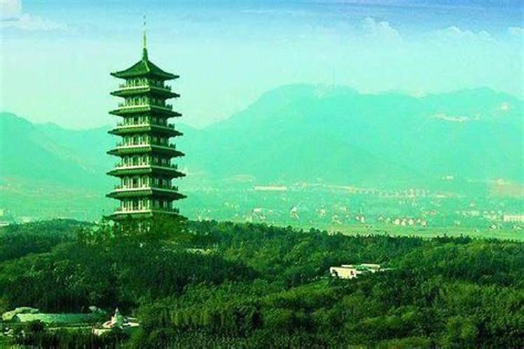 中国最有名的三个风水宝地在哪里？