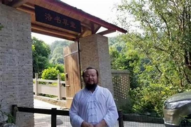 风水大师怎么能找到女朋友？