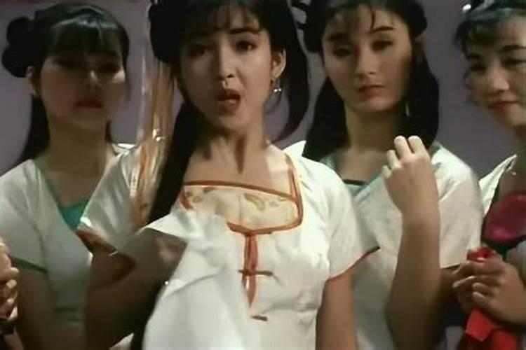 奸人坚这个人物是不是在以前的电影或电视中出现过？剧情是怎样的？</p><p>若要人不知，唔好太低B又如何以和为贵，迟早乞米，三十六著恃强凌弱作品：1987年参加TVB举办的「全能司仪大赛」而加入娱乐圈，作品多不胜数，为人所熟悉有1998年楝笃笑《须根Show》1999年电视剧《状王宋世杰II》2000年电视剧《男亲女爱》2000年舞台剧《男亲女爱舞台剧》2002年电影《一蚊鸡。</p><p><h3 ext>2、求《奸人坚》和《男亲女爱》中所有演员的配音