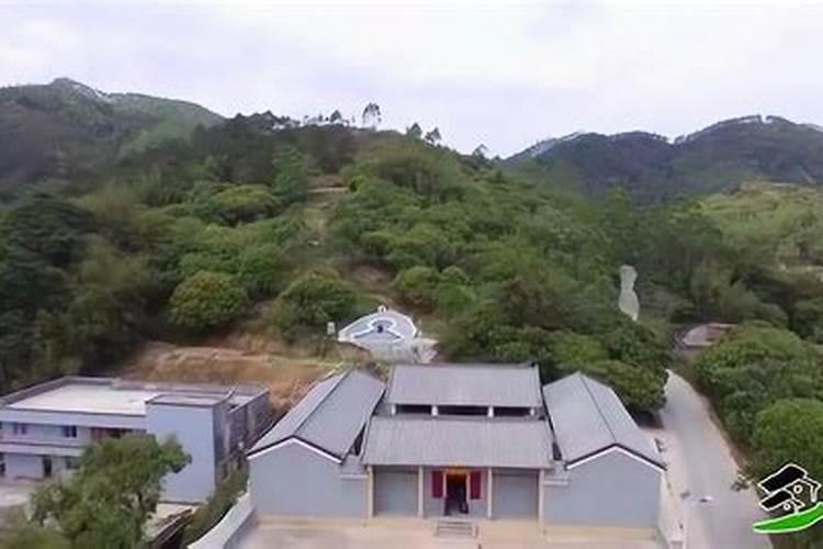 容县哪里有风水师傅的店？