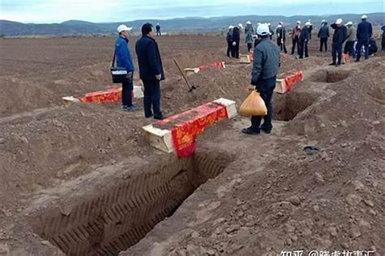 迁坟需要注意什么