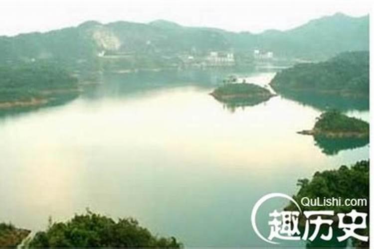 野史秘闻揭秘清朝廷为什么挖洪秀全祖坟:破坏风水