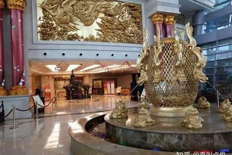 华西村酒店风水大师是谁？