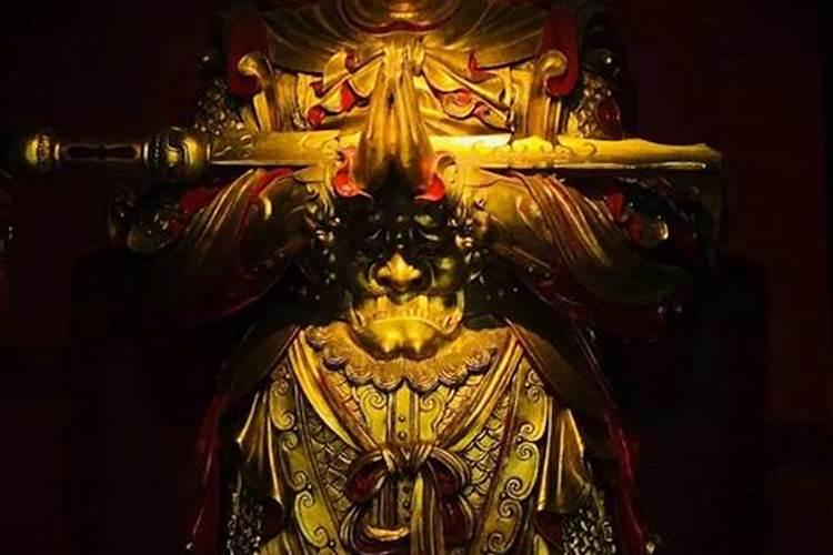 韦驮菩萨的降魔杵有几种方式？