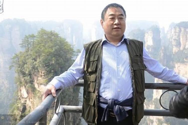尼万山个人档案