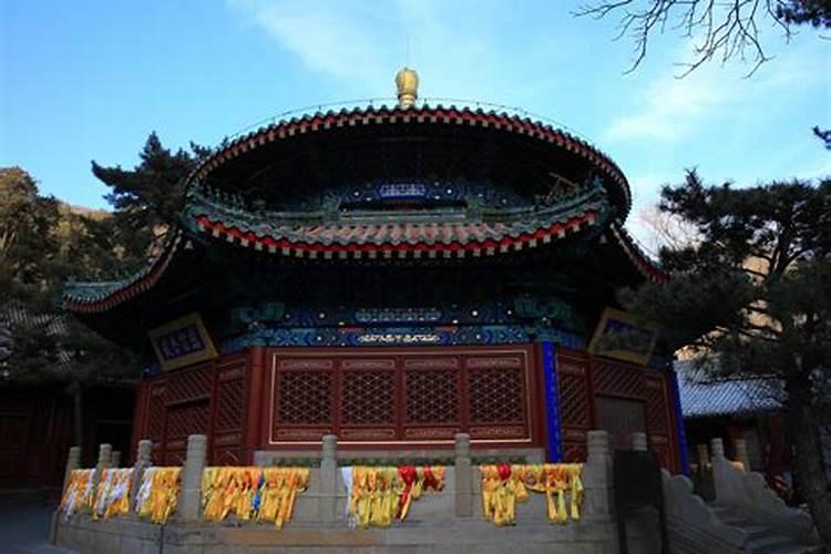 北京郊区最大的寺院是