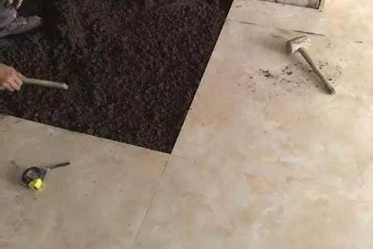 上房后面地面左右宽窄不一样好吗？