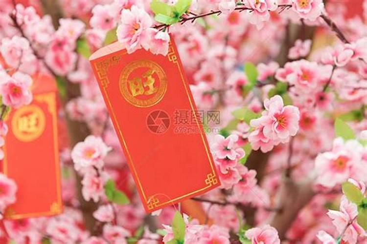 树上挂红包好吗,风水寓意对运势有好处？