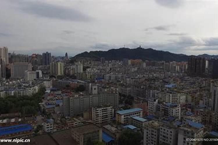遵义市茅草铺风水大师是谁？
