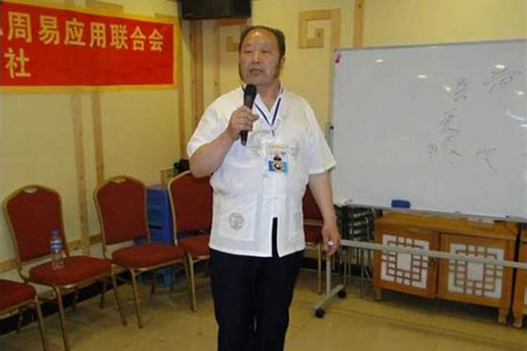 风水大师徐凤英怎么样？