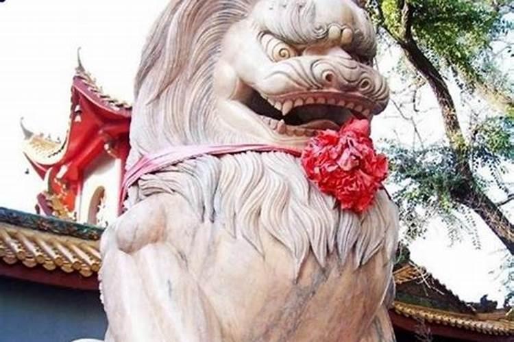 大门口放狮子好吗？
