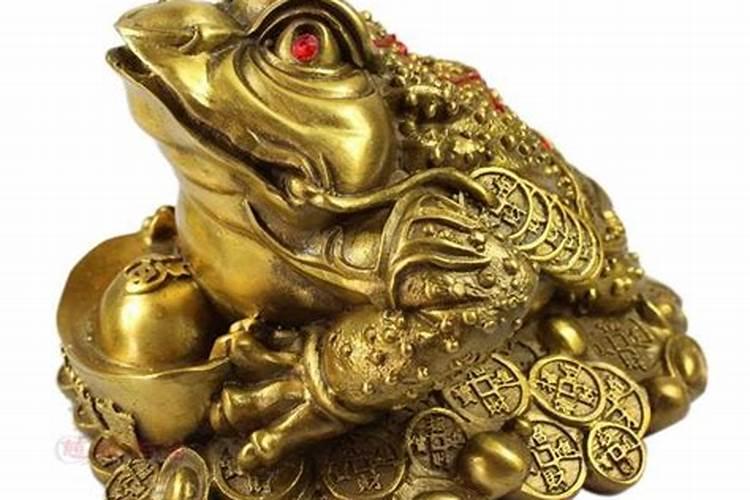 喷水金蟾怎么摆放招财,金蟾在家里怎么摆放招财？