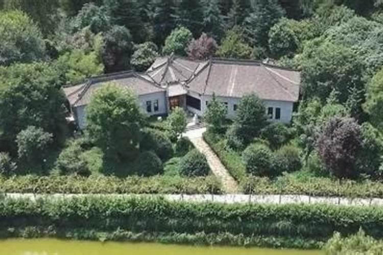 秦岭别墅风水大师是谁？