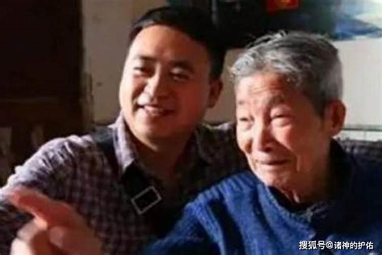 湖南94岁老人梁富生,为何花26万自建“活人墓”？