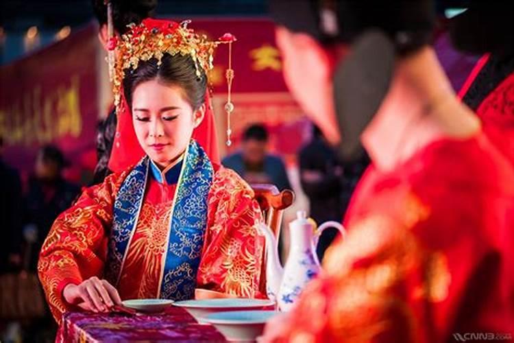 结婚当天冲父母属相怎么化解？