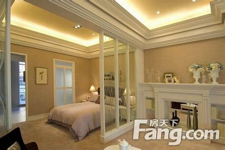 我家的房子卧室和客厅连着,应该怎么隔断比较好？